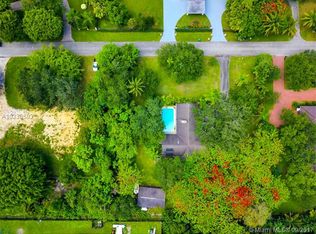 9400 SW 117th Ter, Miami, FL 33176