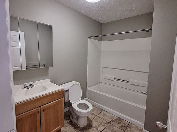 3rd image of 204 Main St #304