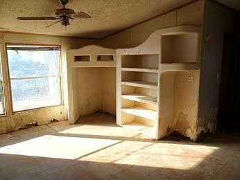 3rd image of 5621 S 42nd Ave
