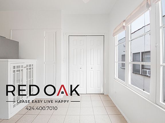 4th image of 366 N Gardner St #366