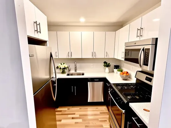 96 Steuben Street image 3 of 5