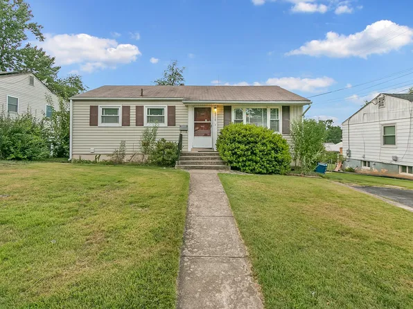 4910 Edgewood Rd, College Park, MD 20740