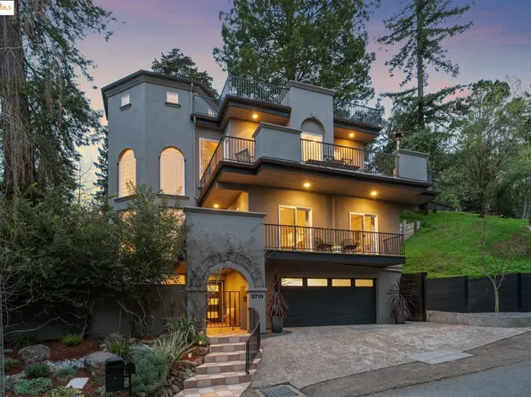 2710 Chelsea Dr, Oakland, CA 94611