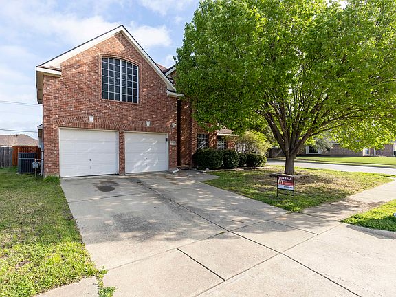2nd image of 1019 Bellcrest Dr
