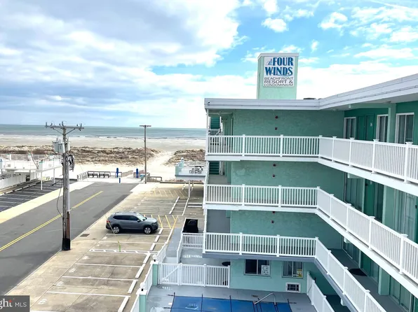 404 E Denver Ave, Wildwood Crest, NJ 08260