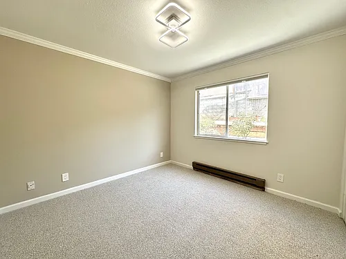 300 Monterey Blvd Photo 1