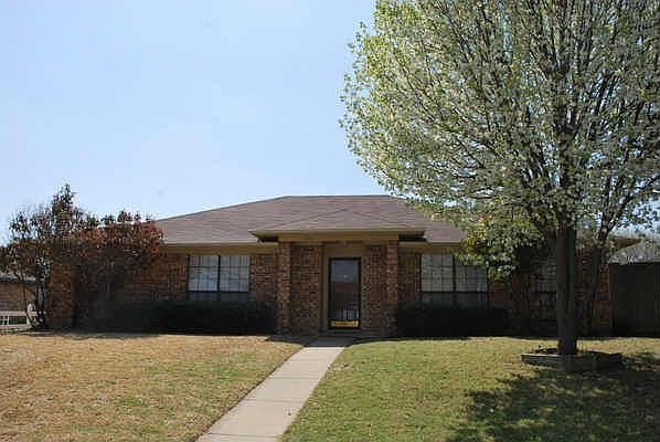 1st image of 804 Purcell Dr