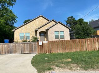 832 Hutchins Rd, Dallas, TX 75203