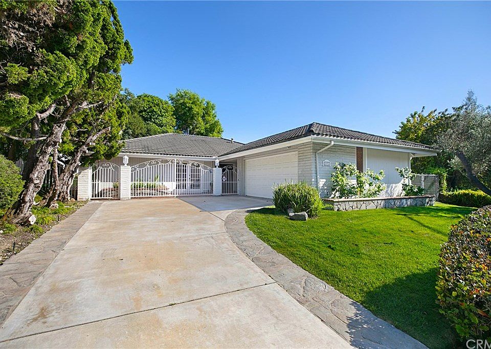 1st image of 24172 La Hermosa Ave