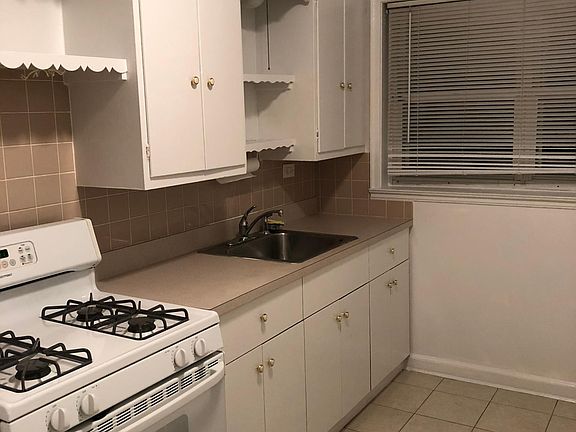 2nd image of 24029 51st Ave #1FL