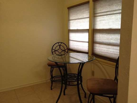 Breakfast nook