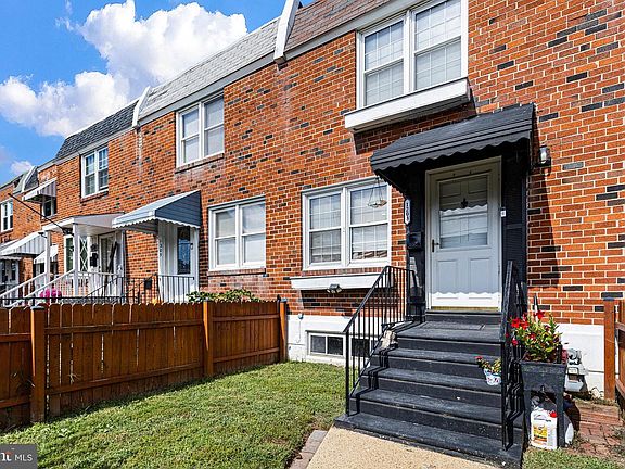2nd image of 1203 Maple Ave