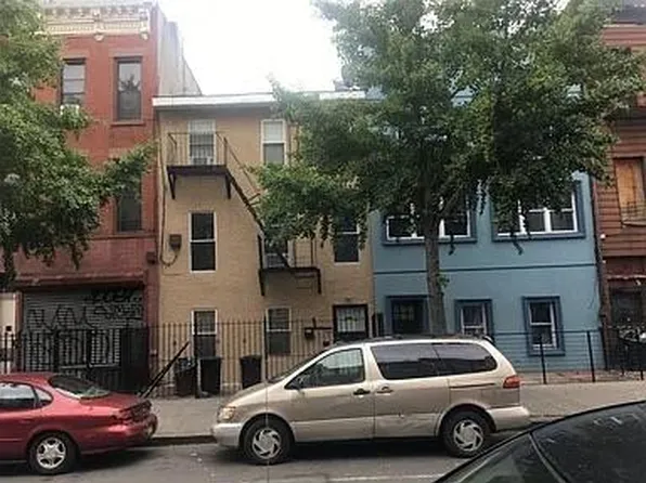 160 Tompkins Avenue, Brooklyn, NY 11206