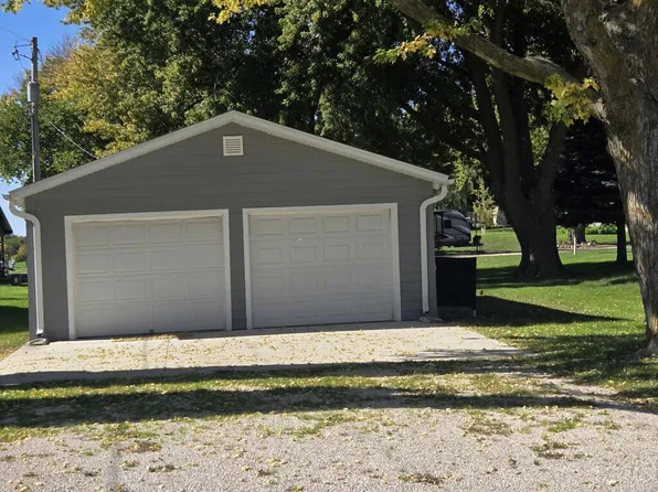 1020 7th St, Manson, IA 50563