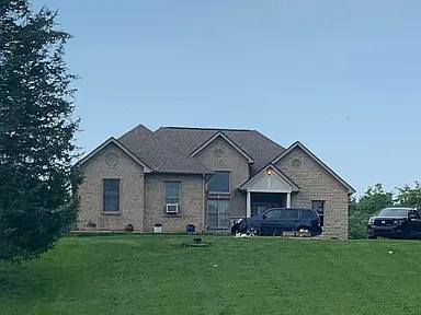 8036 Silver Creek Rd — exterior photo