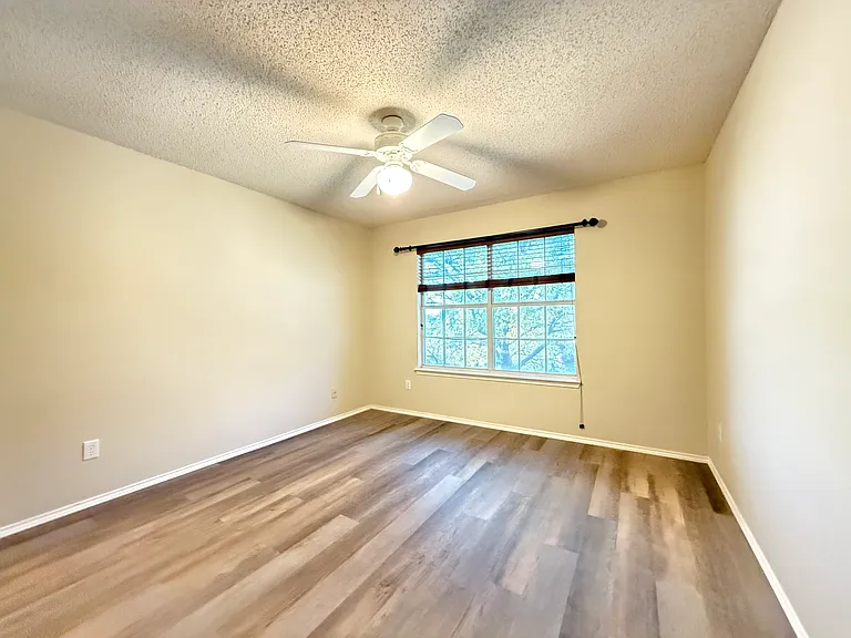 3549 Mason Dr — Photo 19