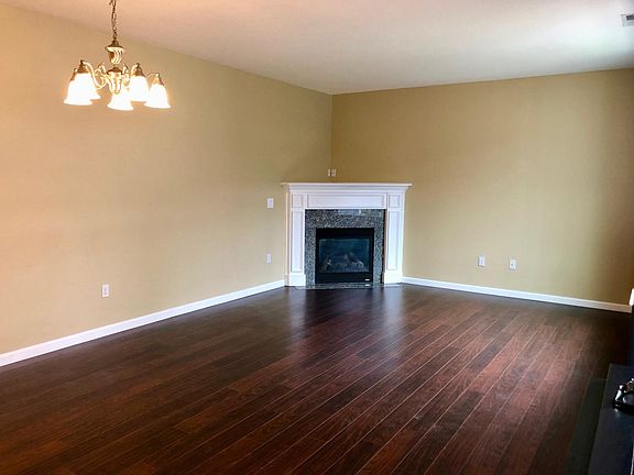 4th image of 8812 NE 40th Pl