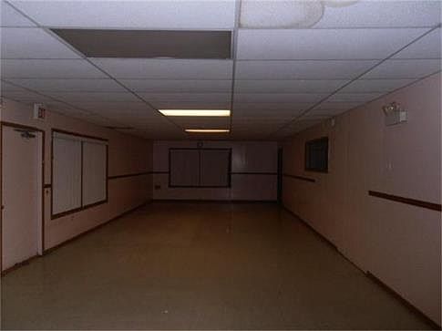 3rd image of 22323 Thomas Dr