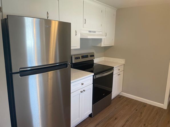 31 Studley Ave #2