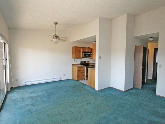 4th image of 17430 Ambaum Blvd S APT 9