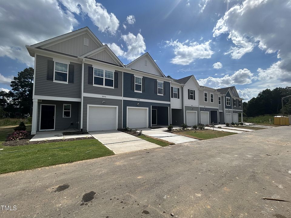 1st image of 3509 Walker Dr #B