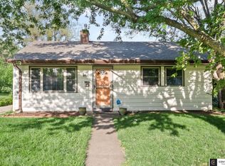 6657 Decatur St, Omaha, NE 68104