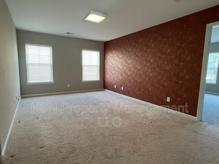 148 Tahoe Dr — Photo 26