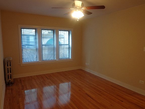 3rd image of 4843 N Wolcott Ave APT 1A