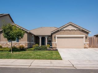 888 Ellis Cir, Galt, CA 95632