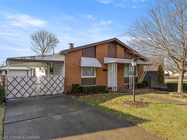 7120 Jackson St, Taylor, MI 48180