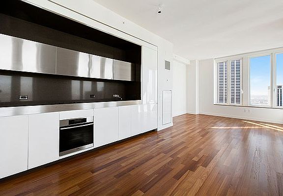 4th image of 15 William St APT 45A