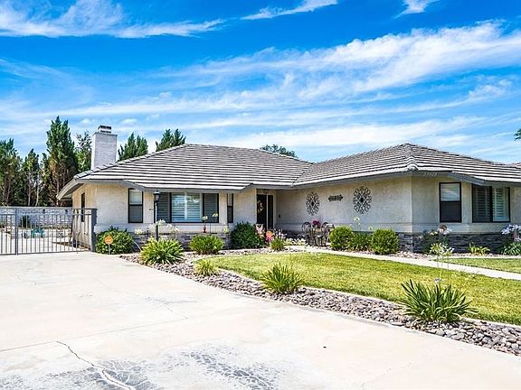 2nd image of 13120 Caspian Dr
