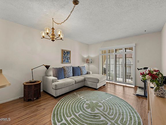 3rd image of 3033 E DEVONSHIRE Avenue #3015