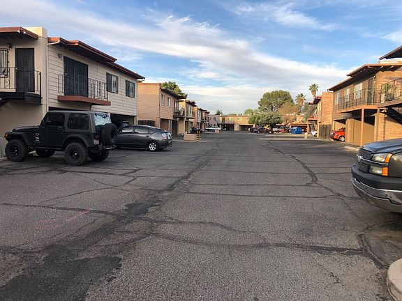 4th image of 6681 E Calle La Paz