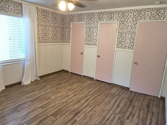 5th image of 3808 Alameda Way #3808