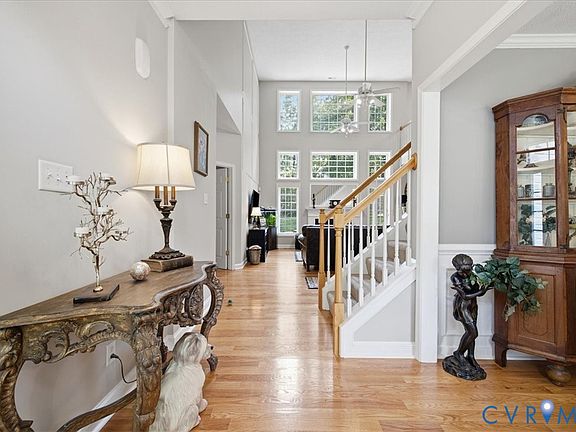 3rd image of 12325 Petersburg St