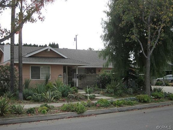 5th image of 1520 E Riverview Ave