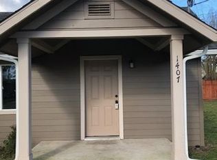 1407 E 10th St, Newberg, OR 97132