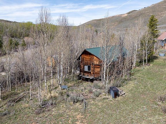 4th image of 218 Brush Canyon Rd