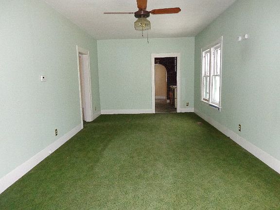 3rd image of 188 Benton Pl