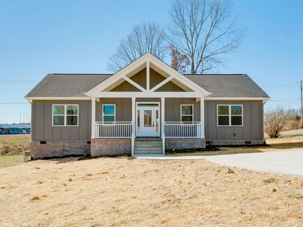 2209 Lambert Dr, Westmoreland, TN 37186