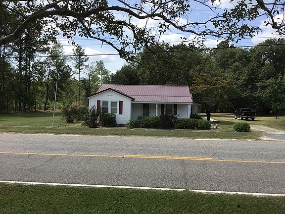 2nd image of 373 Railroad Ave N