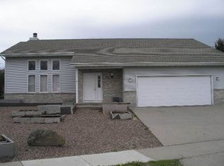 1305 Manchester W, Waunakee, WI 53597