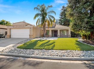 7771 N Baird Ave, Fresno, CA 93720