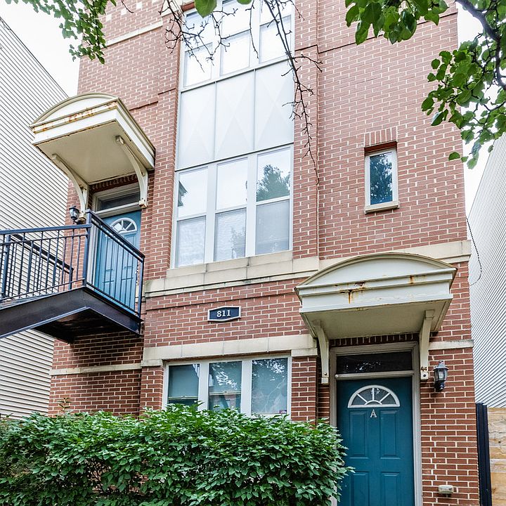 1st image of 811 S Kedzie Ave