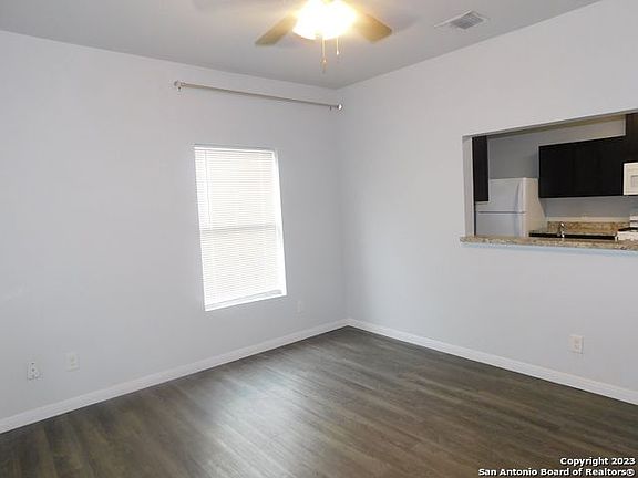 2nd image of 503 E Mitchell St #102
