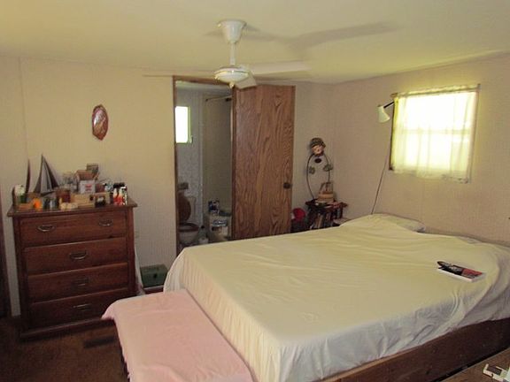 3rd image of 17050 Clearwater Creek Ln