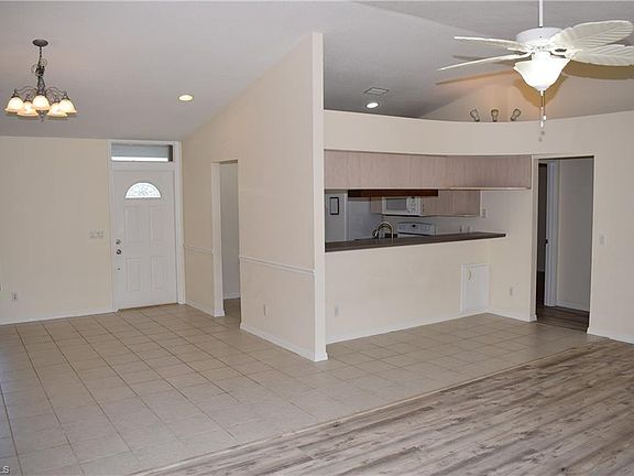 2nd image of 3867 Lubec Ave