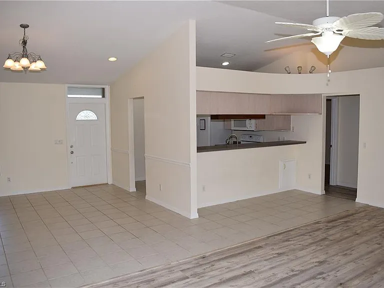 3867 Lubec Ave — Photo 3