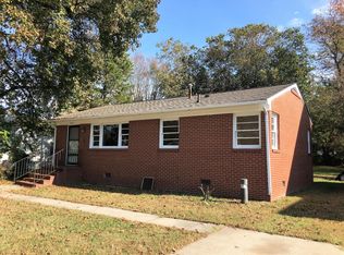 646 Vaughan Ave, Hampton, VA 23661